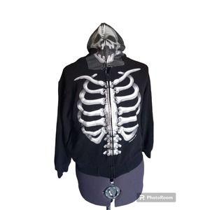 Four Season black design skeleton print boys hoodie, Medium